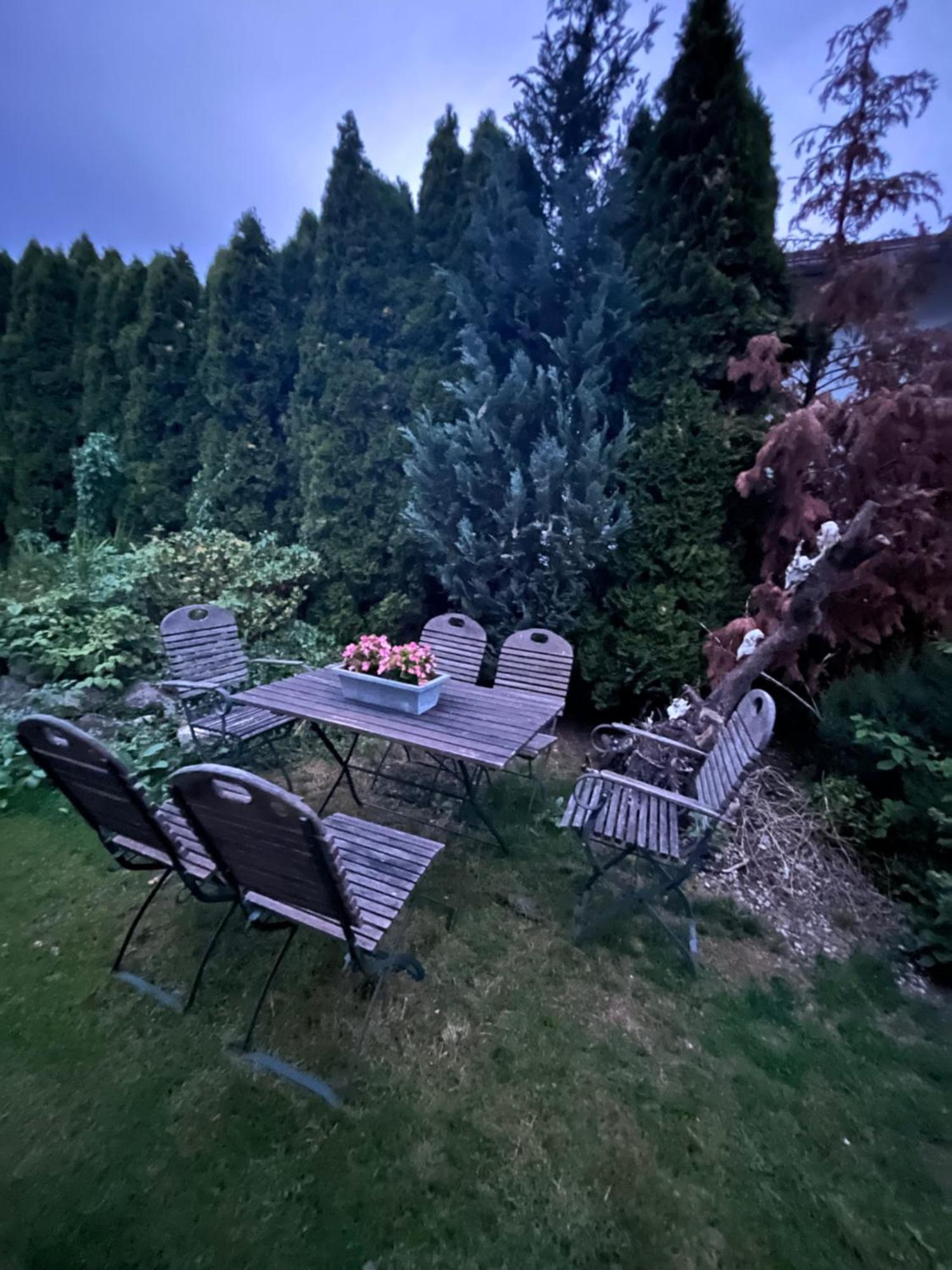 Zimmer Zum Wohlfuehlen Eching  外观 照片